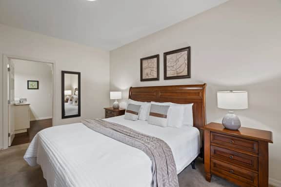3 Bedrooms/ 2 Bathrooms/ Lucaya  Village (10-103)
