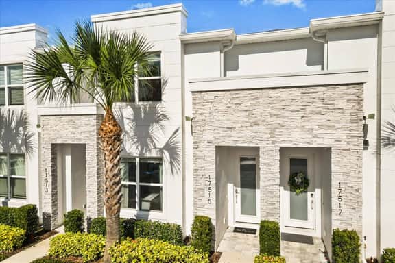 3 Bedrooms/ 3 Bathrooms/ Hidden Forest (17515HF)