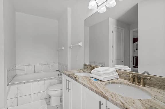 8 Bedrooms/ 8 Bathrooms/ Encore (7714FD)