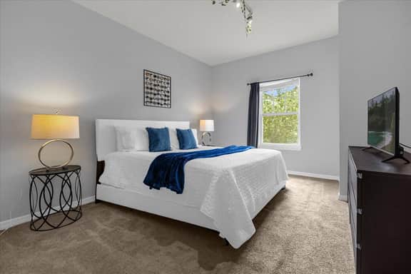 3 Bedrooms/ 2 Bathrooms/ Lucaya Village (13-107)