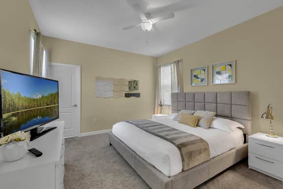 5 Bedrooms / 5 Bathrooms / Paradise Palms (2948 BP)