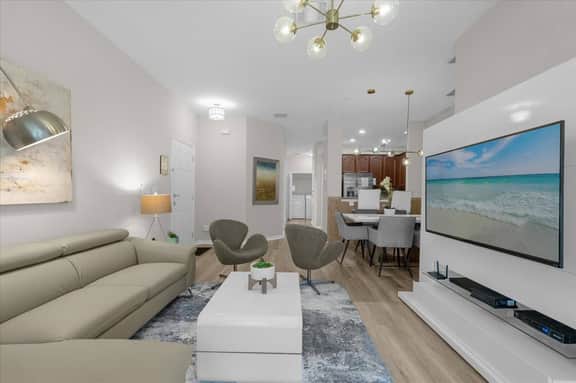 3 Bedrooms / 2 Bathrooms / Oakwater Resort (7528 PW)