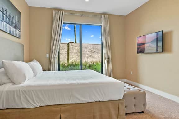 4 Bedrooms/ 4.5 Bathrooms/ Magic Village (7575 BD)