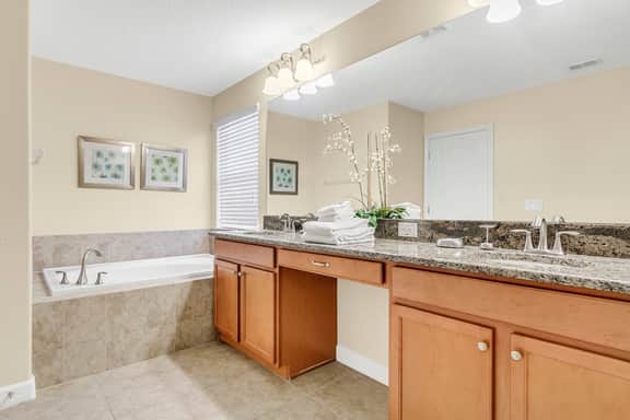 5 Bedrooms/ 5 Bathrooms/ Paradise Palms (2954 BP)