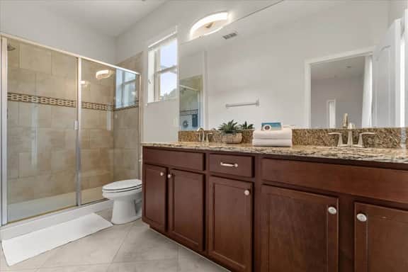 5 Bedrooms / 5 Bathrooms / Paradise (2924BP)