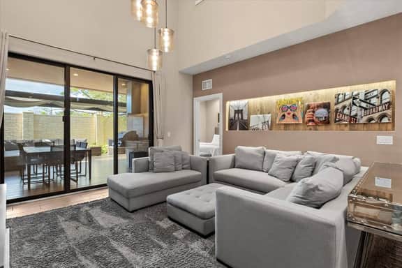 4 Bedrooms/ 5 Baths/ Magic Village Views (7483BD)