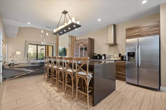 4 Bedrooms/4.5 Baths/ Magic Village Views (7555BD)