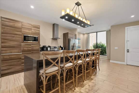 4 Bedrooms/4.5 Baths/ Magic Village Views (7555BD)