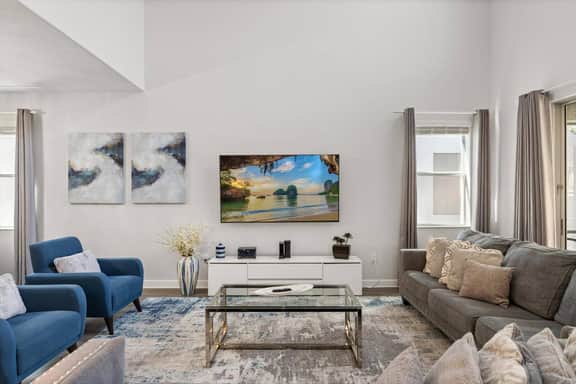 5 Bedrooms / 5 Bathrooms / Paradise Palms (8929CP)