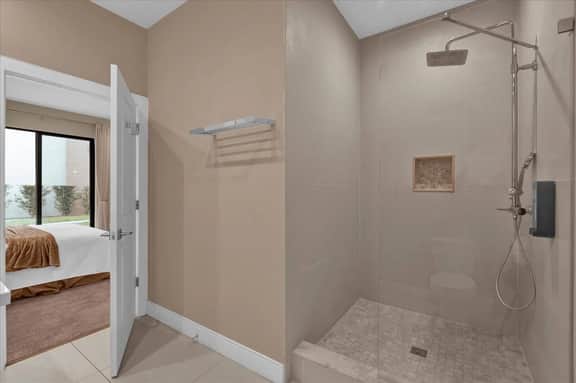 4 Bedrooms / 4.5 Bathrooms/ Magic Village (7472BD)