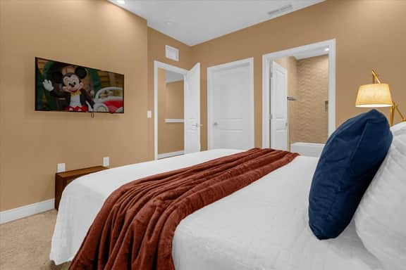 3 Bedroom/ 3.5 Bathroom Magic Village (7591 BD)
