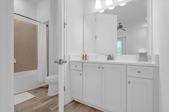 2 Bedrooms/ 2 Bathrooms/ Margaritaville (8029ST)