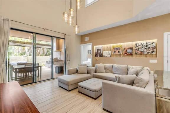 4 Bedrooms/ 4.5 Bathrooms/ Magic Village (7473 BD)