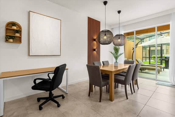 2 Bedrooms / 2.5 Bathrooms / Regal Oaks (2634 CL)