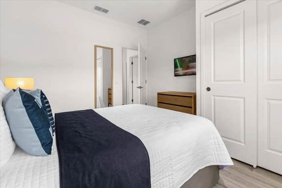 3 Bedroom/ 3 Bathroom Regal Oaks (2671RL)