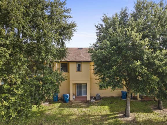 4 Bedrooms/ 3 Bathrooms/ Regal Palms (2725 CA)