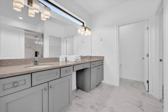 10 Bedrooms/ 9 Bathrooms/ Paradiso Grande (5845HS)