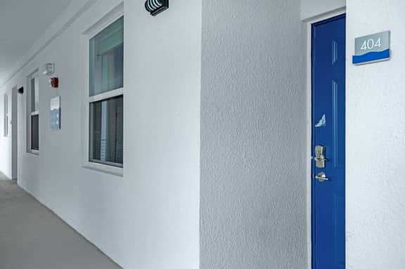 2 Bedrooms/ 2 Bathrooms/ Storey Lake (3151-404)
