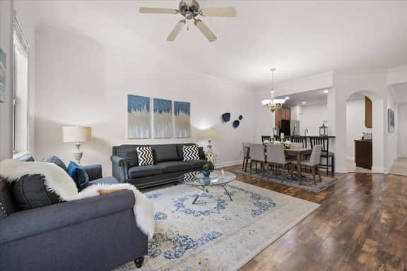 3 Bedrooms/ 2 Bathrooms/ Reunion (7509-303MD)