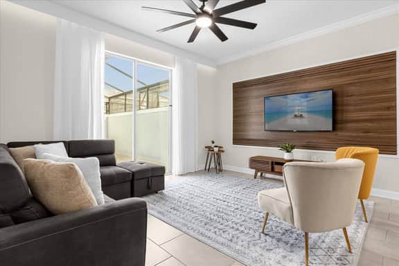 4 Bedrooms/ 3 Bathrooms/ Storey Lake (2621 SS)