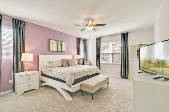 5 Bedrooms / 5.5 Bathrooms / Solara (1620 HG)