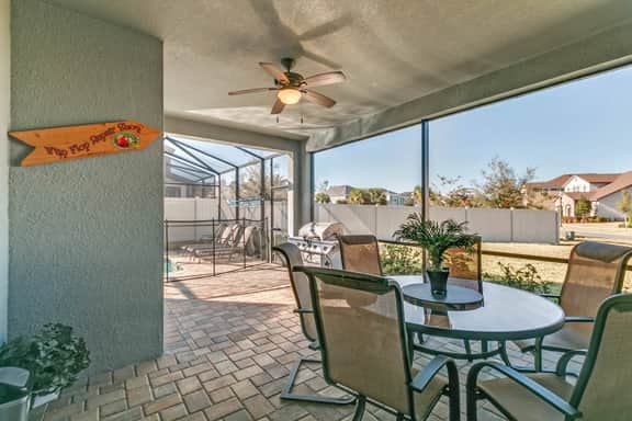 5 Bedrooms / 5.5 Bathrooms / Solara (1620 HG)