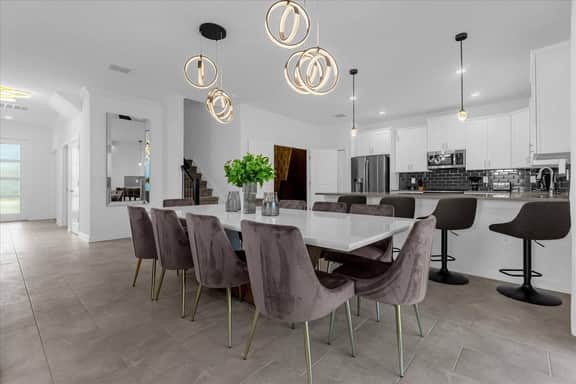 6 Bedroom/ 6 Bathroom Storey Lake (2972 PL)