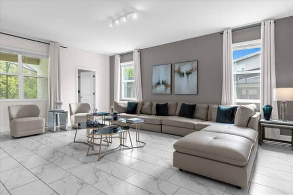 7 Bedroom/ 6 Bathroom/ Storey Lake (2871 SC)