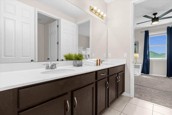7 Bedrooms/ 7 Bathrooms/ Solara (1815 SP)