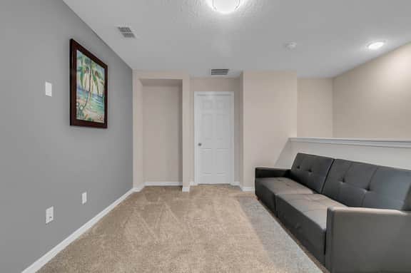 3 Bedrooms/ 3.5 Bathrooms/ Solara (1550 CP)