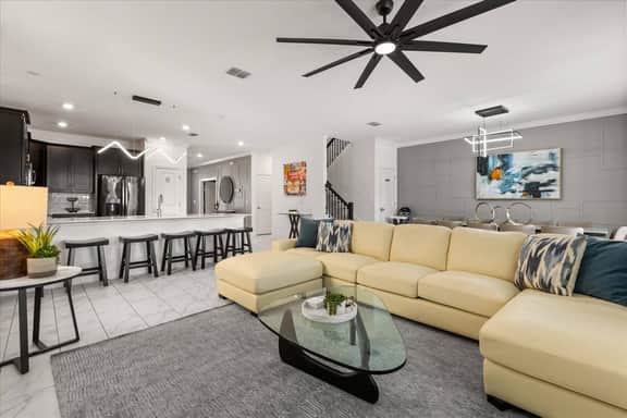 8 Bedrooms/ 5 Bathrooms/ Storey Lake (2770 OW)