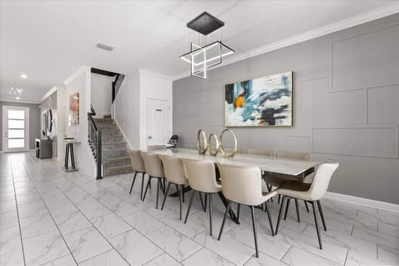 8 Bedrooms/ 5 Bathrooms/ Storey Lake (2770 OW)