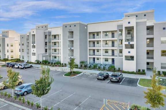 3 Bedrooms/ 2 Bathrooms/ Storey Lake (3111-101PC)