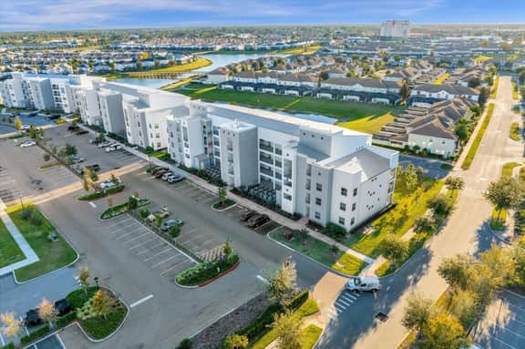 3 Bedrooms/ 2 Bathrooms/ Storey Lake (3111-101PC)