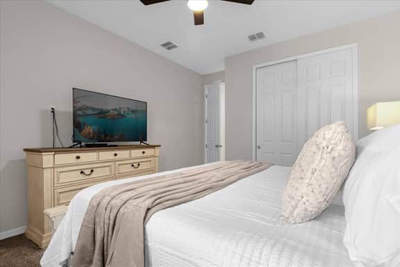 7 Bedrooms/ 6.5 Bathrooms/ Solara Resort (1502 SR)