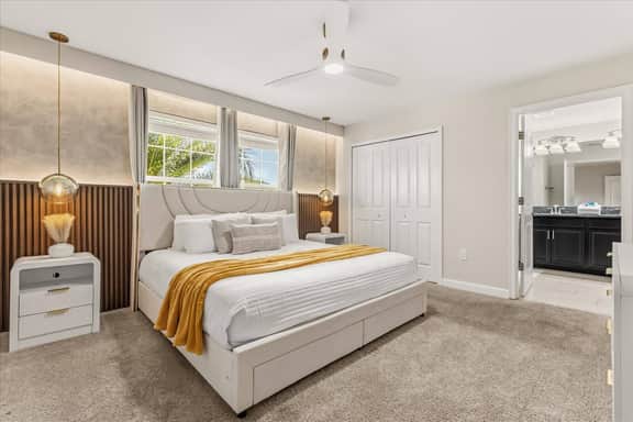 4 Bedrooms / 3 Bathrooms / Storey Lake (3150 PP)