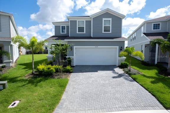 6 Bedrooms / 4 Bathrooms / Windsor Island (1677KL)