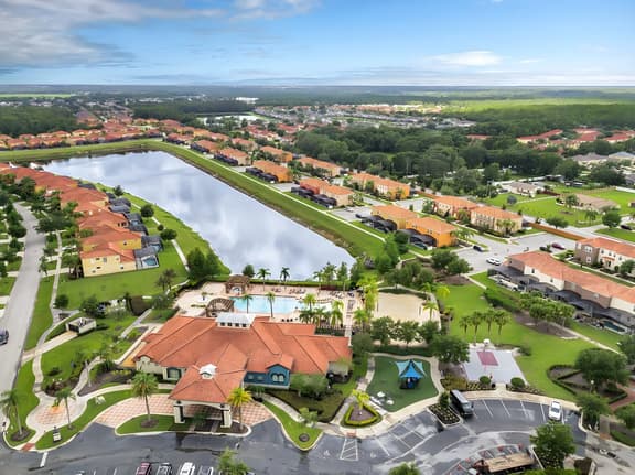 4 Bedrooms / 5 Bathrooms / Bella Vida (871MB)