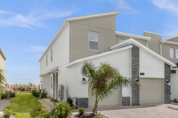 2 Bedrooms/ 2 Bathrooms/ Champions Gate (1053 SS)