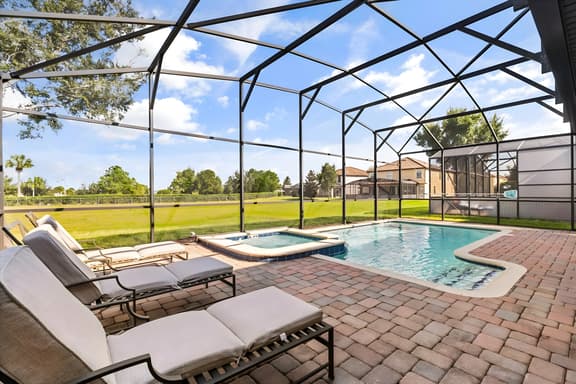 8 Bedrooms / 5 Bathrooms / Champions Gate (1409WW)