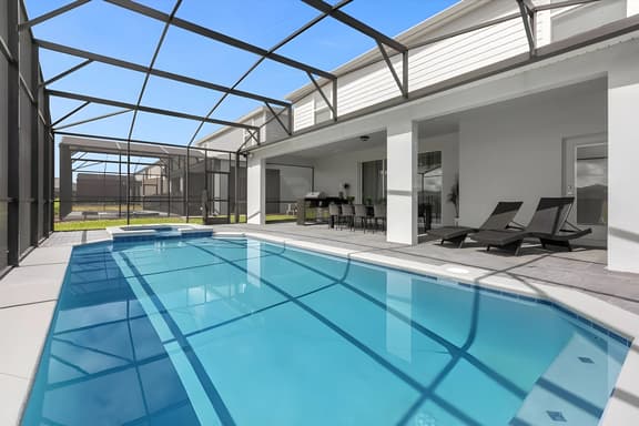 10 Bedroom/ 8 Bathroom Windsor Island (3100 MD)