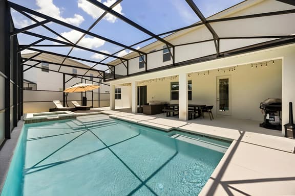 15 Bedrooms/15 Bathrooms/ Veranda Palms (2393SD)