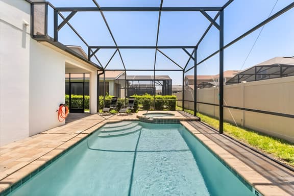 7 Bedrooms / 6.5 Bathrooms / Solara (9022PC)