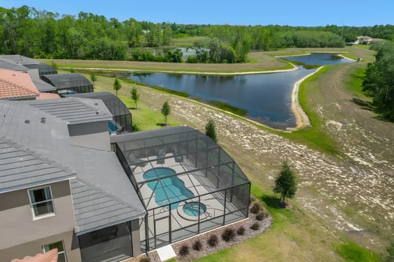 7 Bedrooms/ 5 Bathrooms/ Solterra (7684 OL)