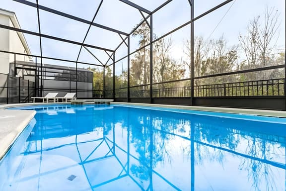 12 Bedrooms/11.5 Bathrooms/Veranda Palms (2440RD)