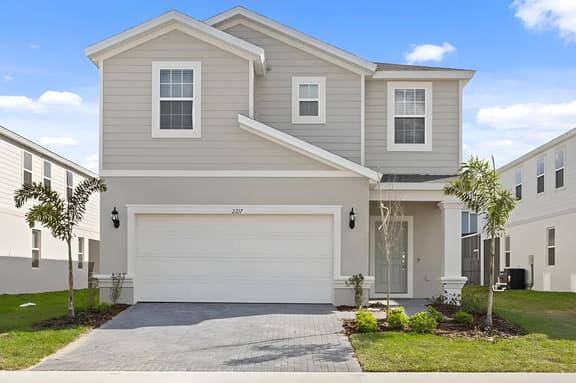 7 Bedrooms/ 6 Bathrooms/ Windsor Island (2217 LC)