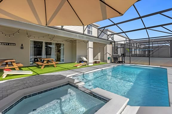 10 Bedroom/ 8 Bathroom/ Windsor Island (4205LA)