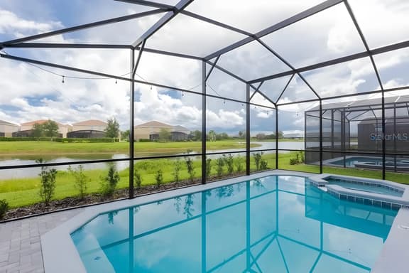 7 Bedrooms/ 5.5 Bathrooms/ Solterra (7215OL)
