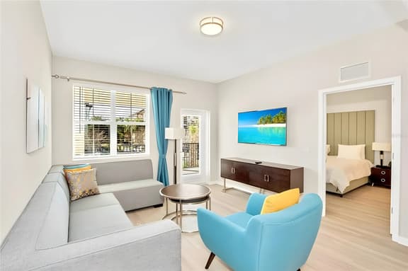 3 Bedrooms/ 2 Bathrooms/ Vista Cay (4013-205 BD)