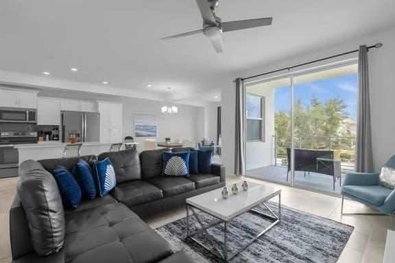 2 Bedrooms/ 2 Bathrooms/ Storey Lake (4751-207 CT)
